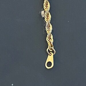 Elegant Gold-Tone Rope Bracelet (It Might Be Gold). The Clasp Is missing